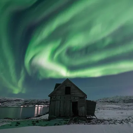 Camp Aurora Дом отдыха Karlsoy